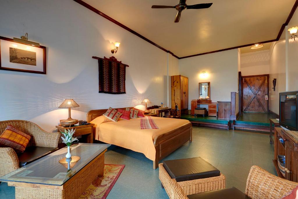 Ri Kynjai Shillong luxury cottage with lake view